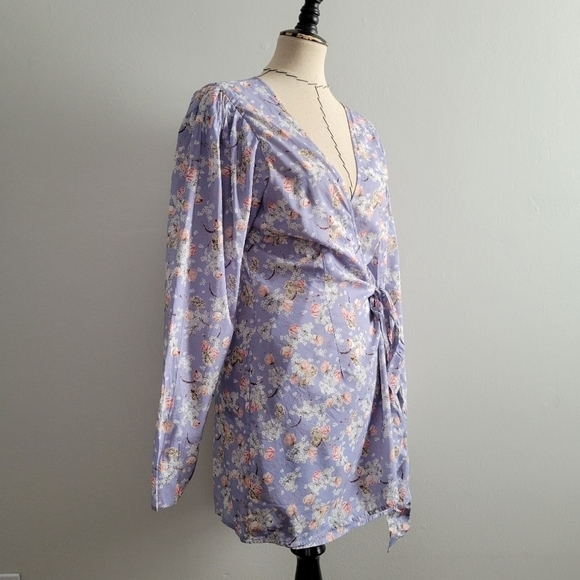 Weworewhat Floral Wrap Mini Dress - Picture 8 of 10